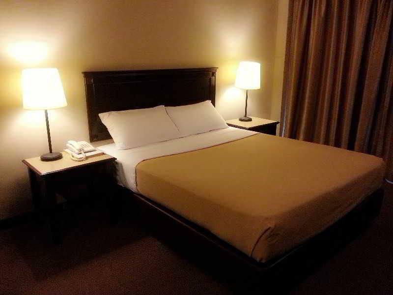 Malacca Hotel Mimosa מראה חיצוני תמונה