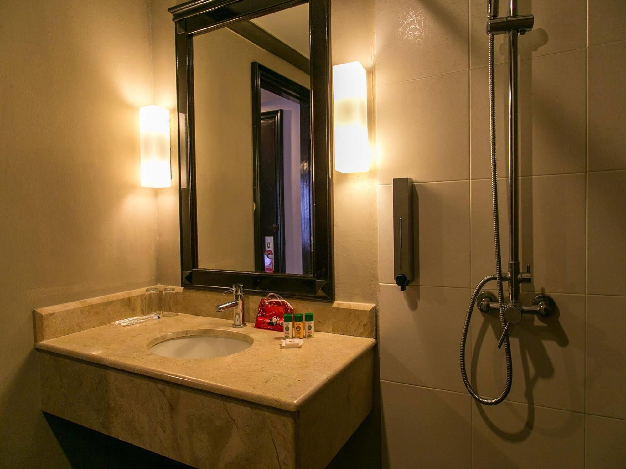 Malacca Hotel Mimosa מראה חיצוני תמונה